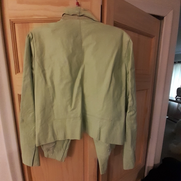 Roman's Leather Jacket - Picture 4 of 7